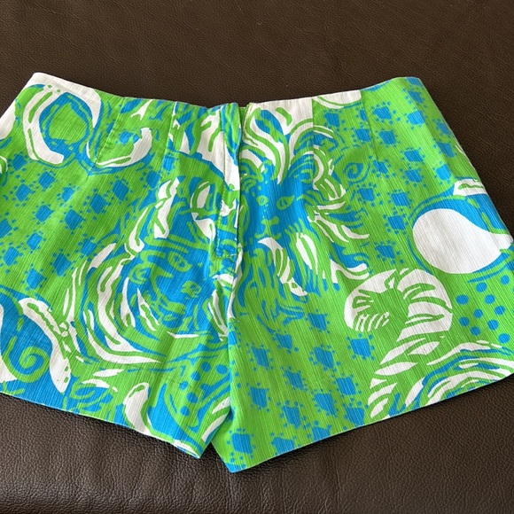 Lilly Pulitzer blue and green shorts size 0 - Picture 4 of 4